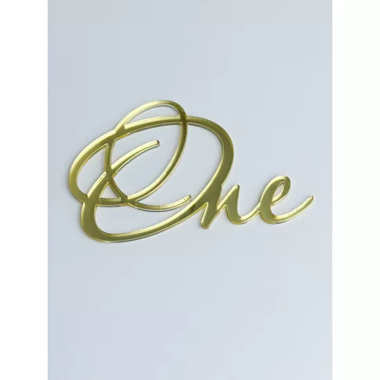 Acrylic topper 3 mm One 11 cm