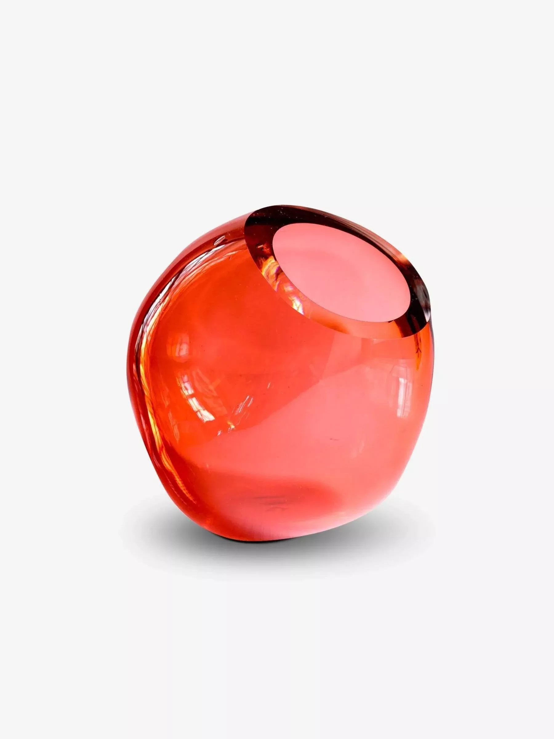 Amorf Ruby Vessel
