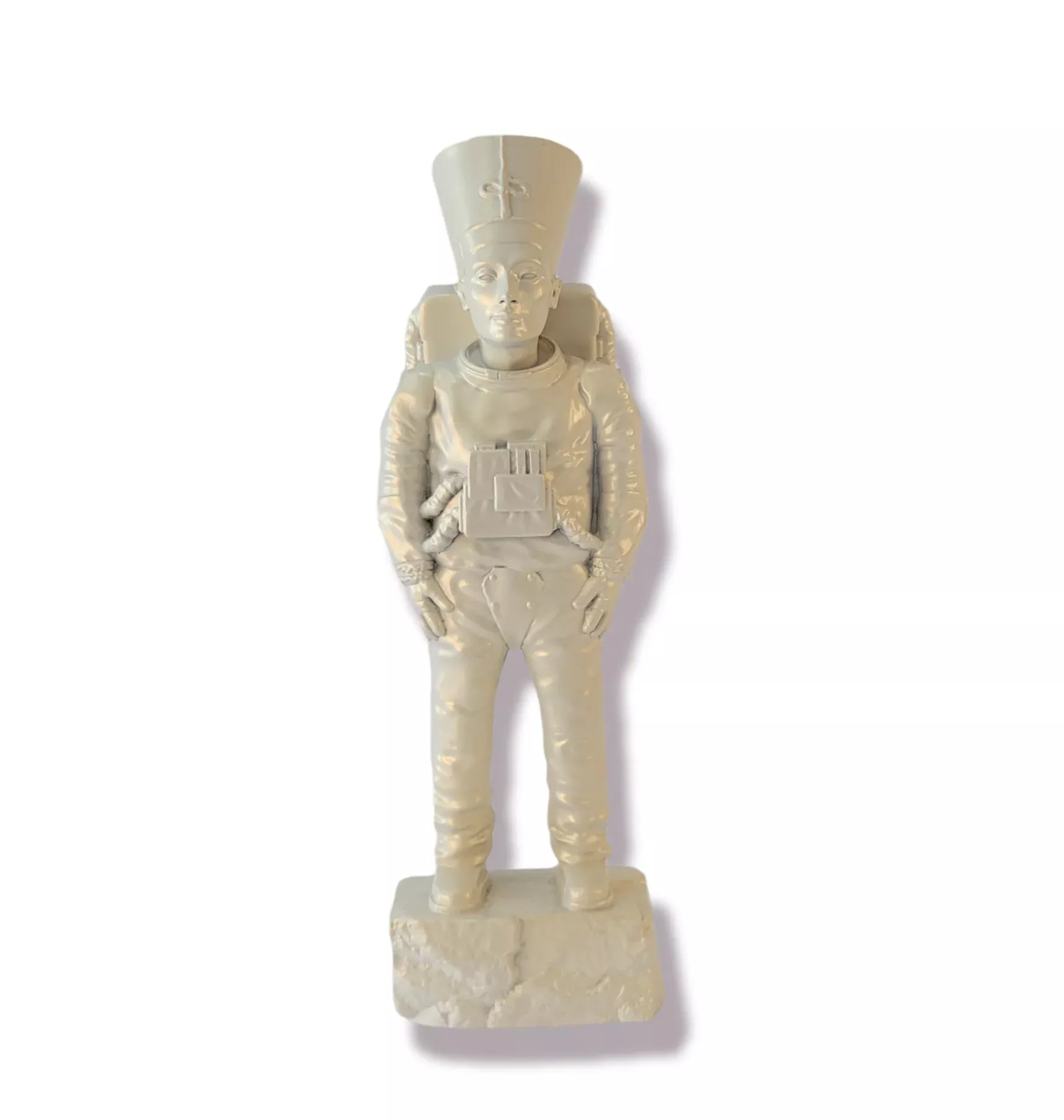 Ancient Astronaut XL - Nefertiti Pearl White