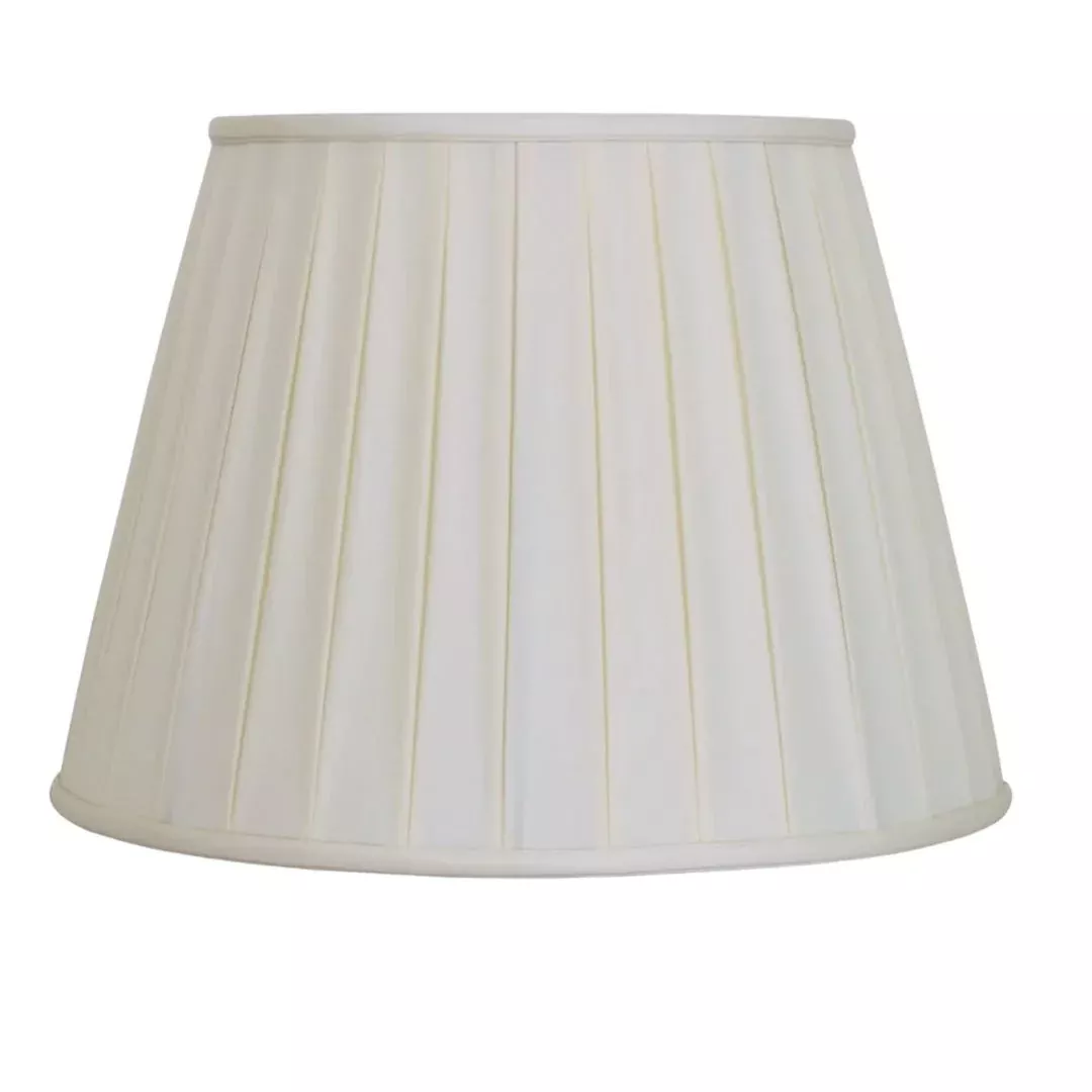 Box Pleat Off-White Lampshade