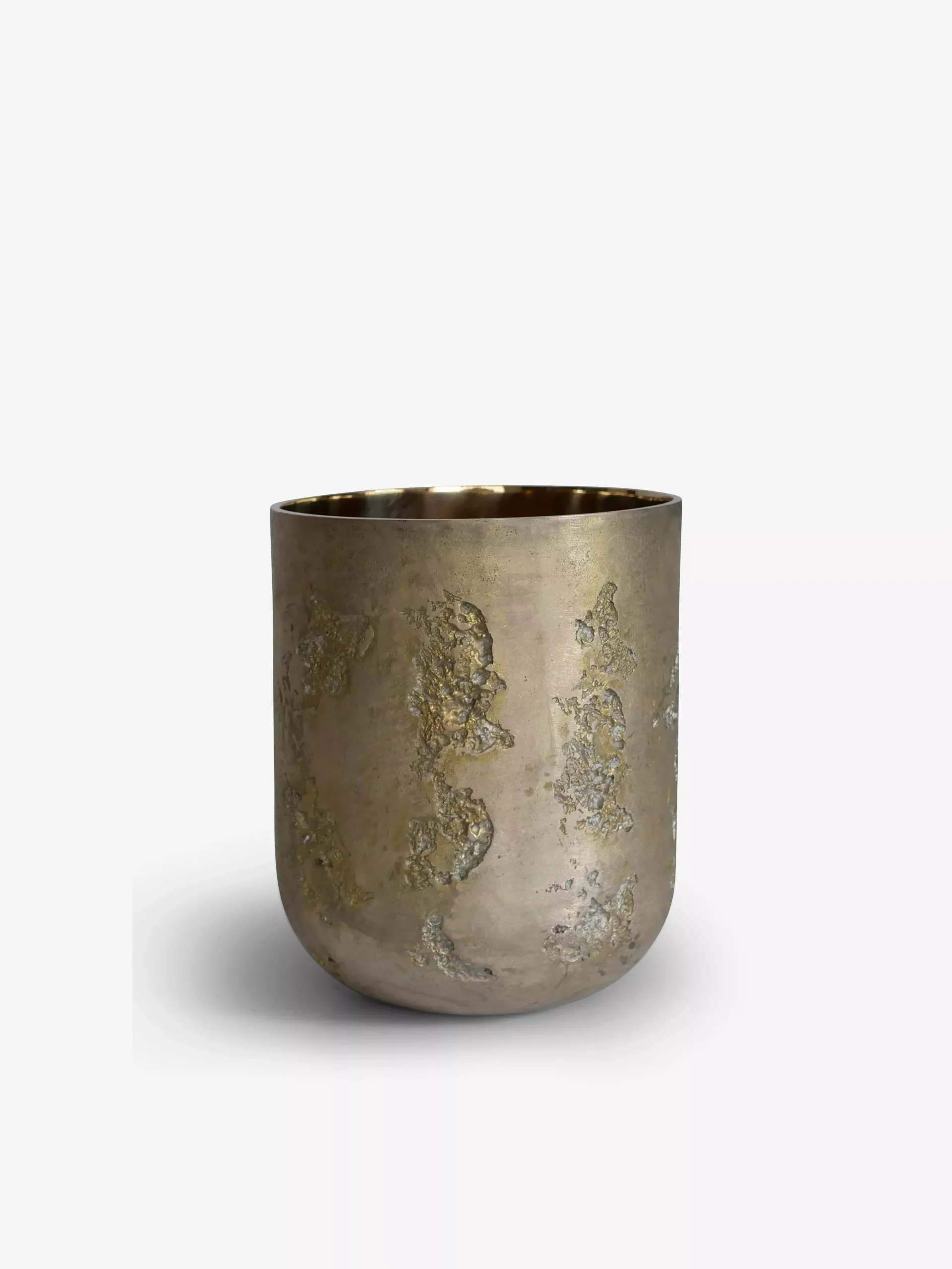 Bruto Vase in Casted Brass