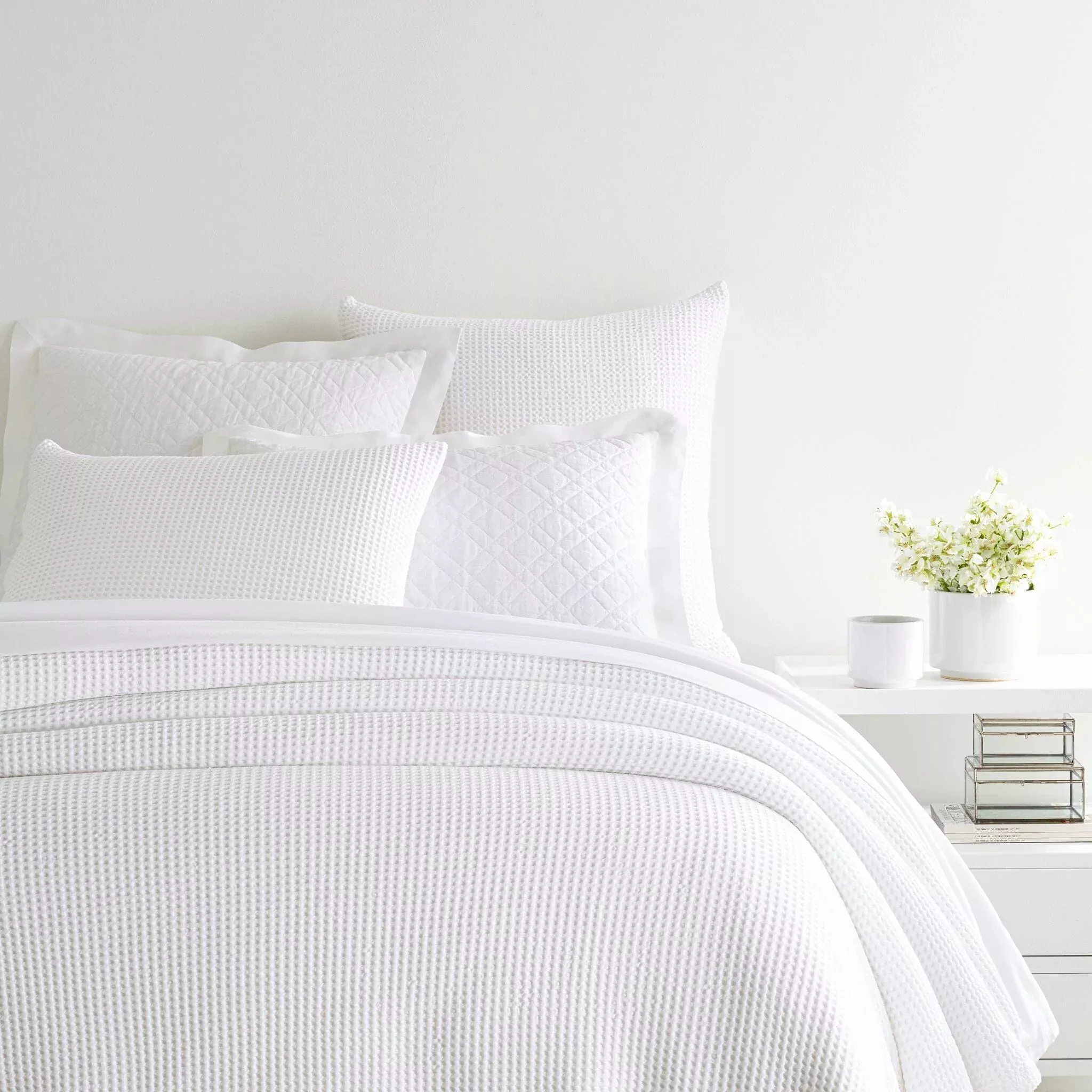 Bubble White Matelasse Coverlet