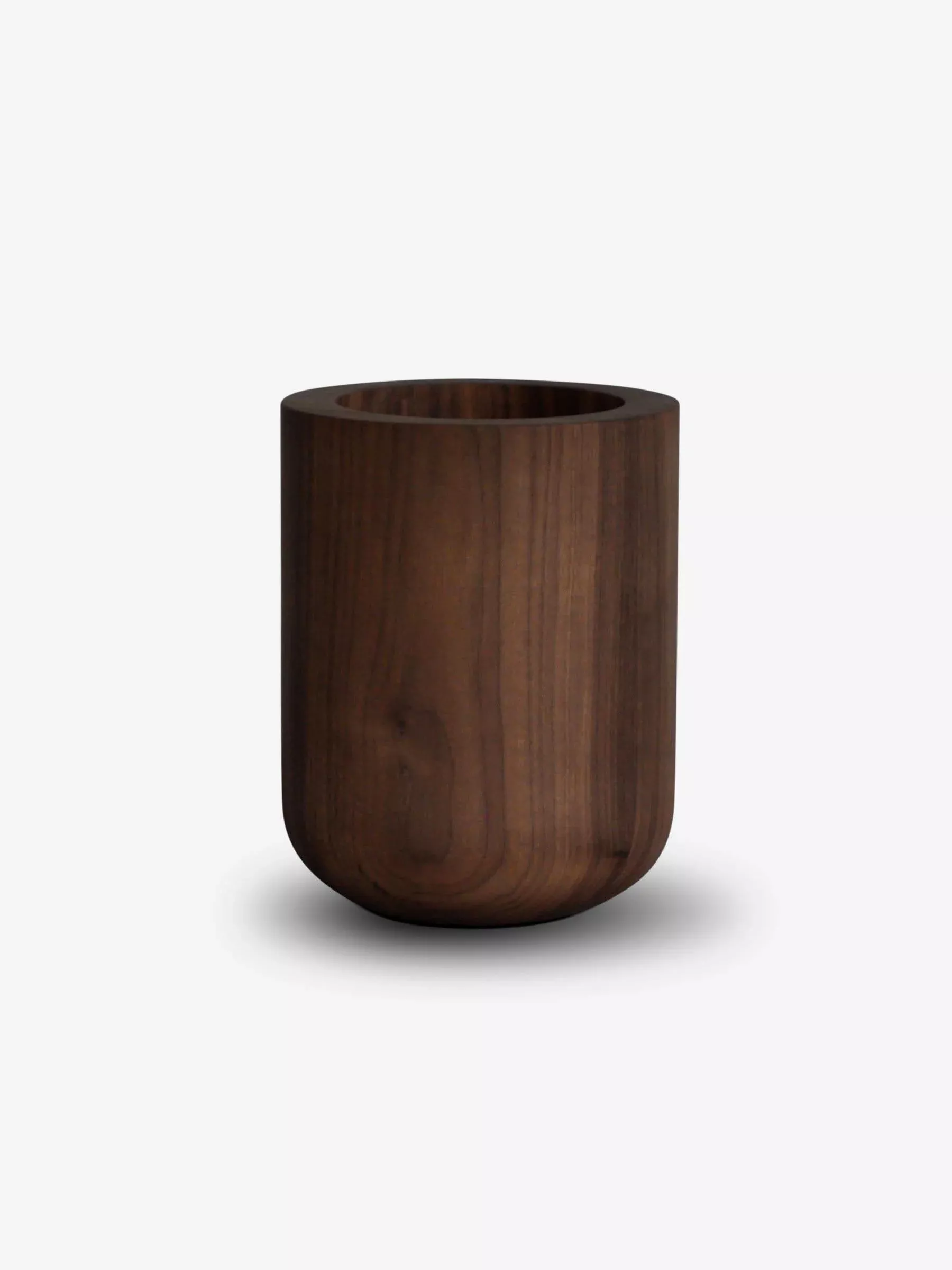 Busk Vase in Walnut