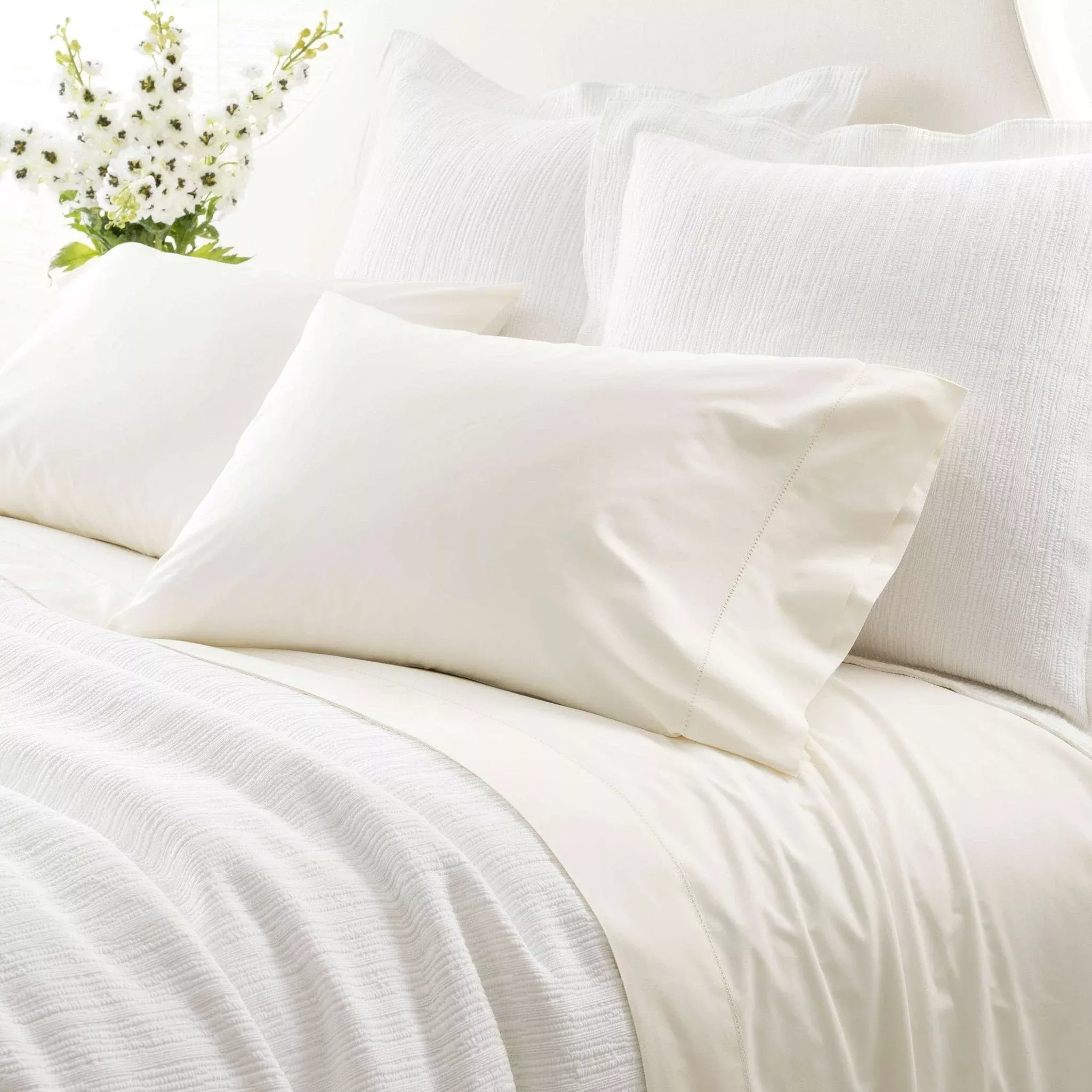 Classic Hemstitch Ivory Sheet Set