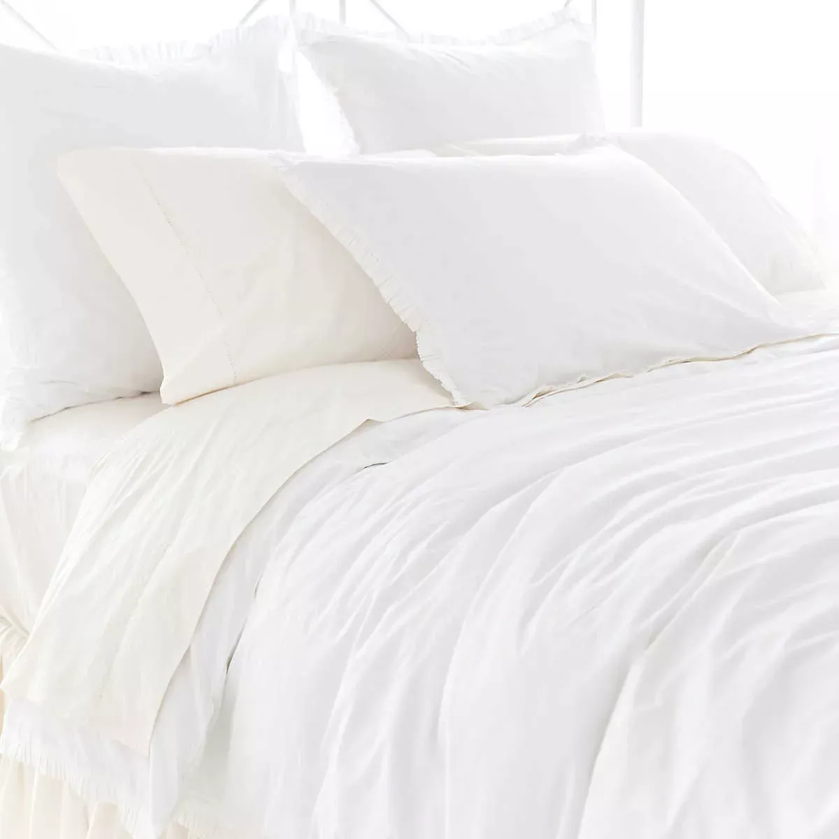 Classic Ruffle White Duvet Cover