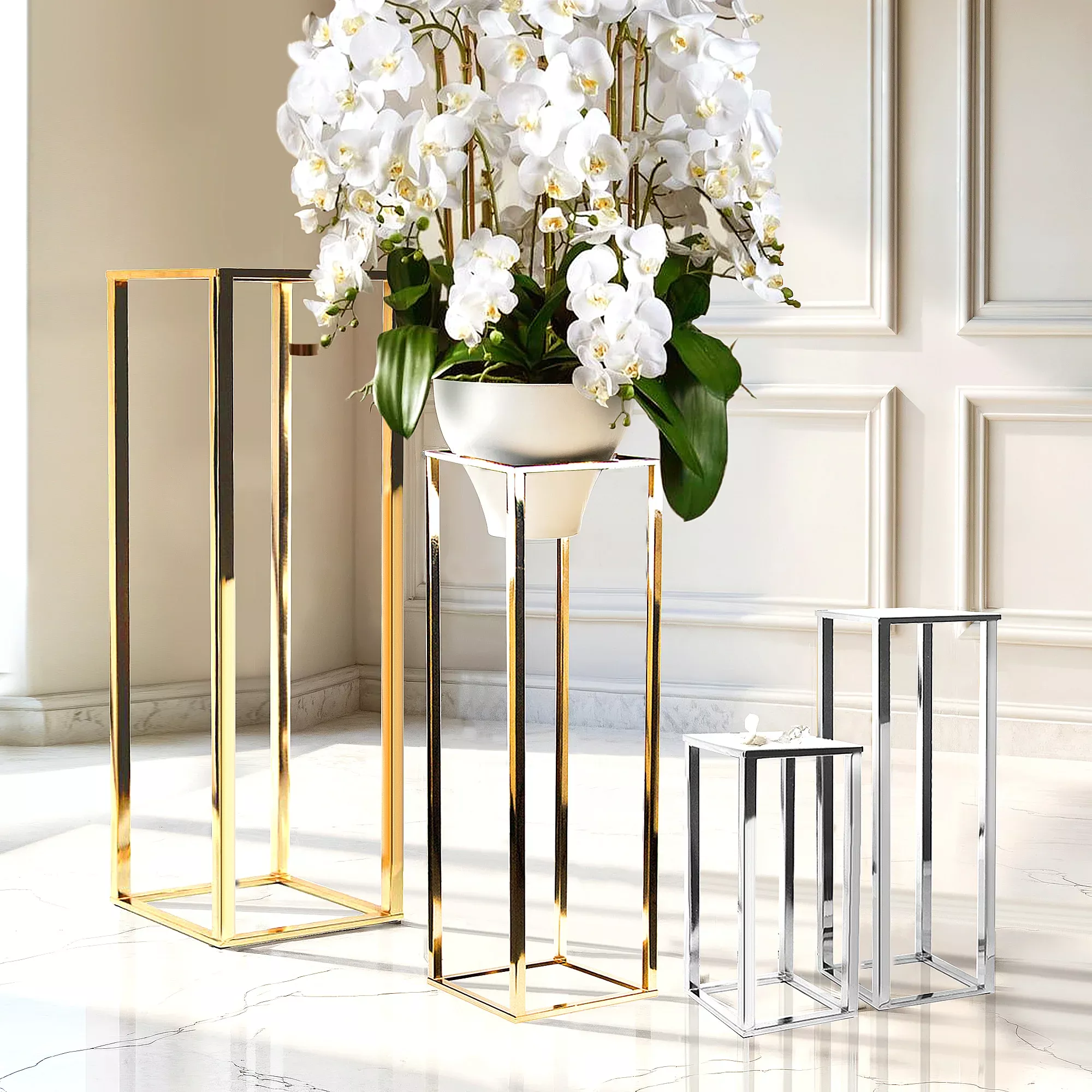 Electroplated Metal Column/ Pedestal Stand (set of 2)