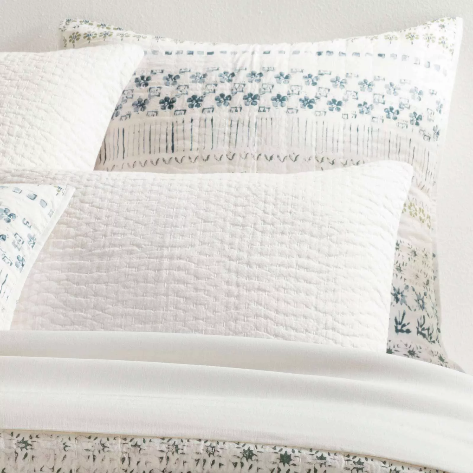 Hawthorn Neutral Sham