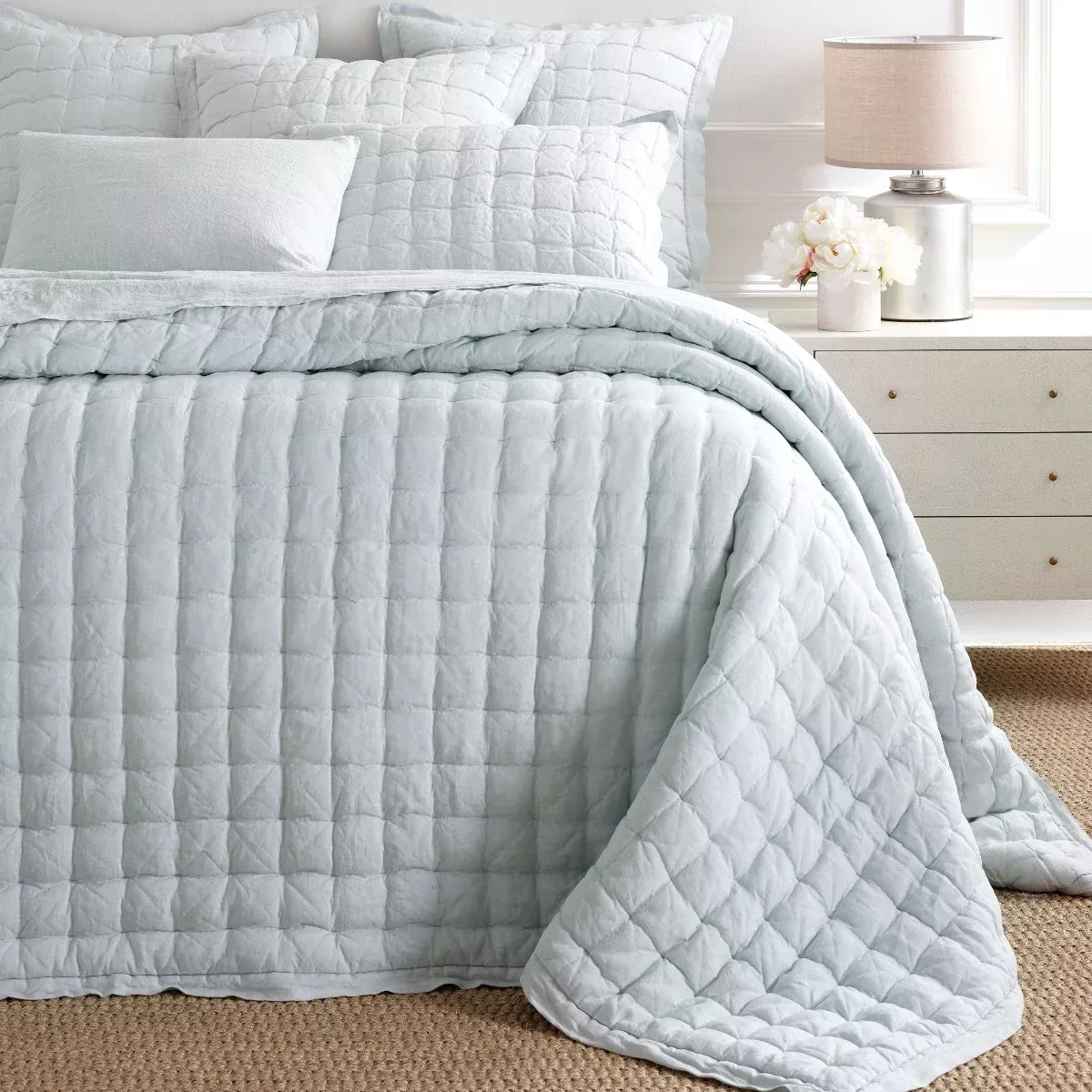 Lush Linen Sky Puff