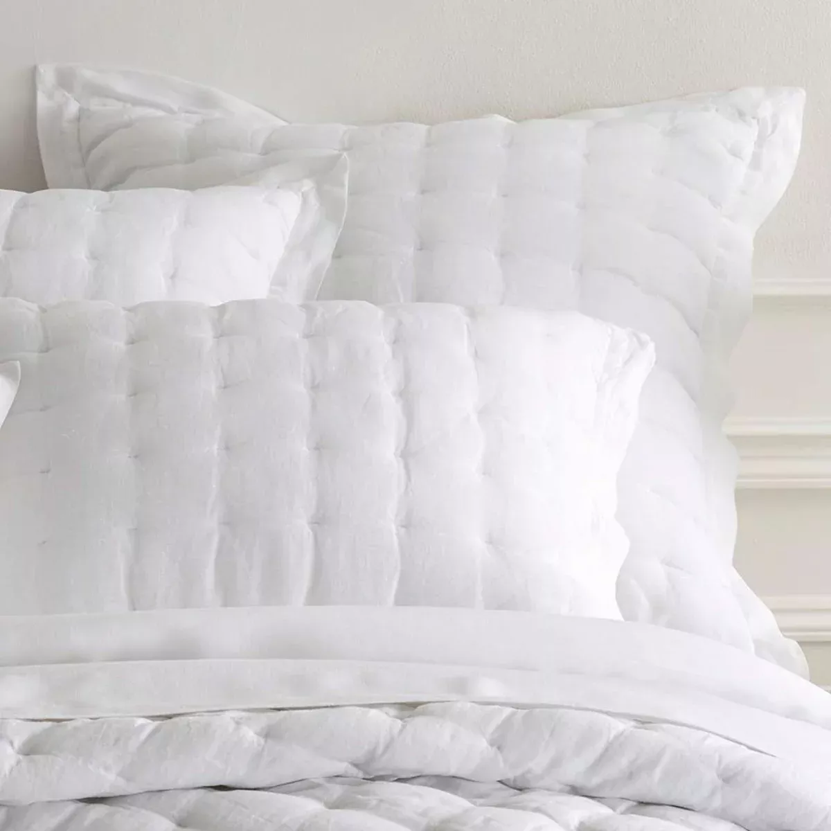 Lush Linen White Puff Sham