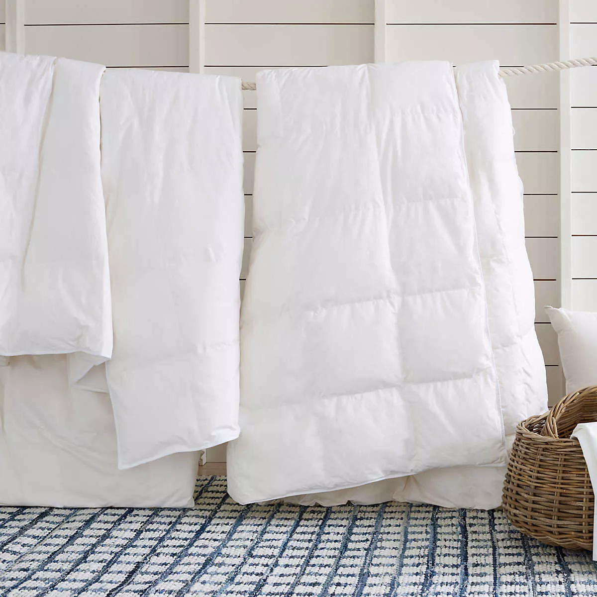Mantra Down Alternative Duvet Insert