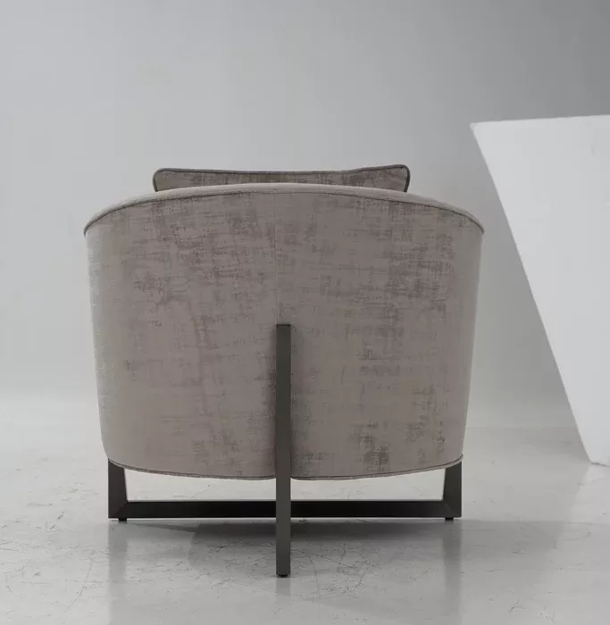 Modrest Forbis Contemporary Accent Chair