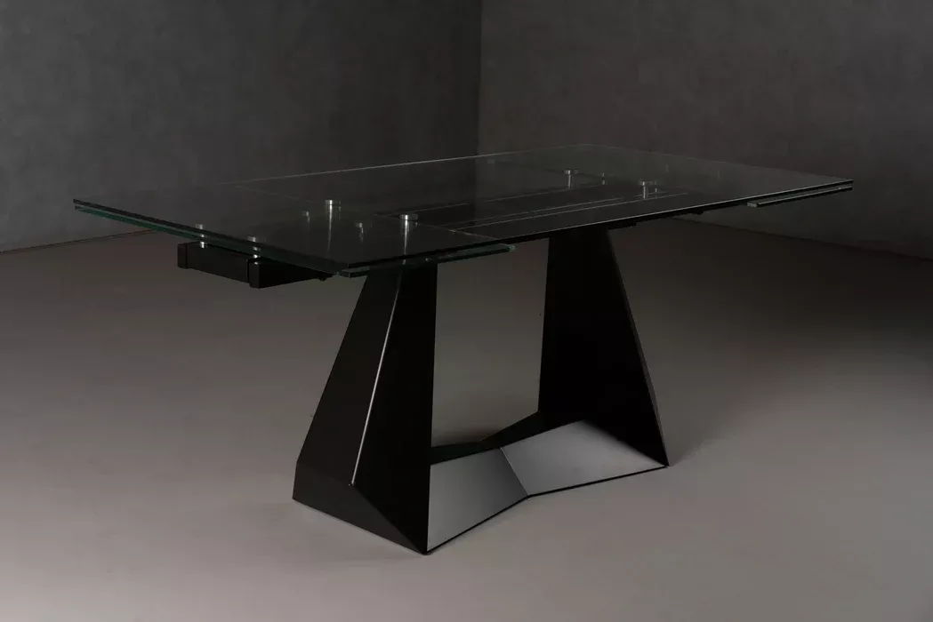 Modrest Maroney Modern Dining Table