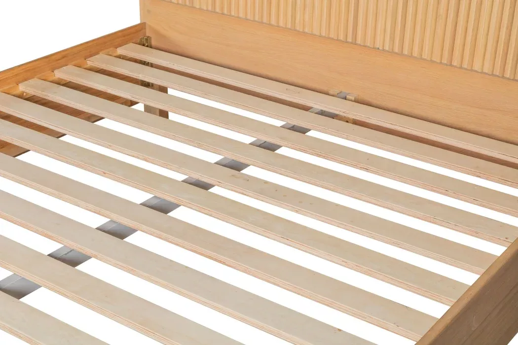 Modrest Winters Modern Bedroom Set