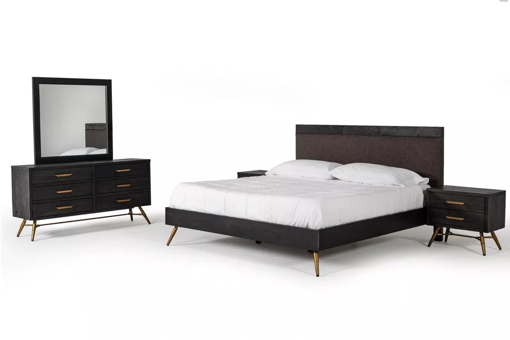 Nova Domus Tabitha Modern Mirror