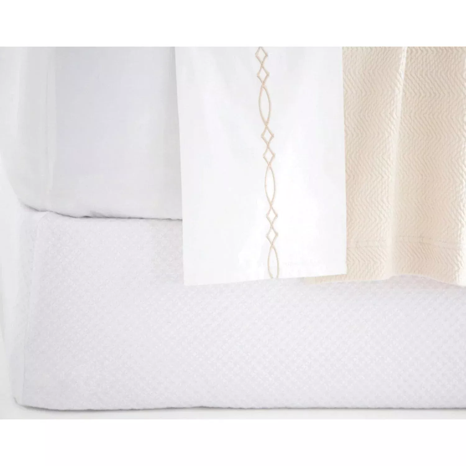 Petite Trellis White Matelasse Box Spring Cover