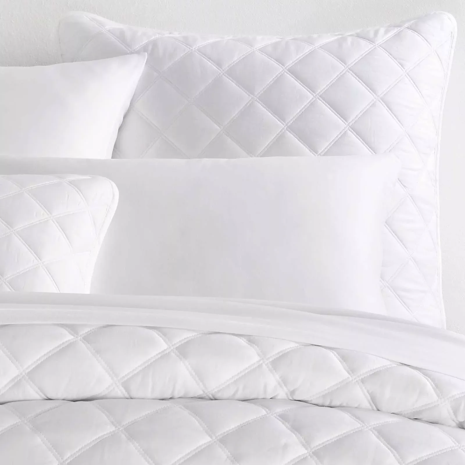 Quilted Silken Solid White Sham
