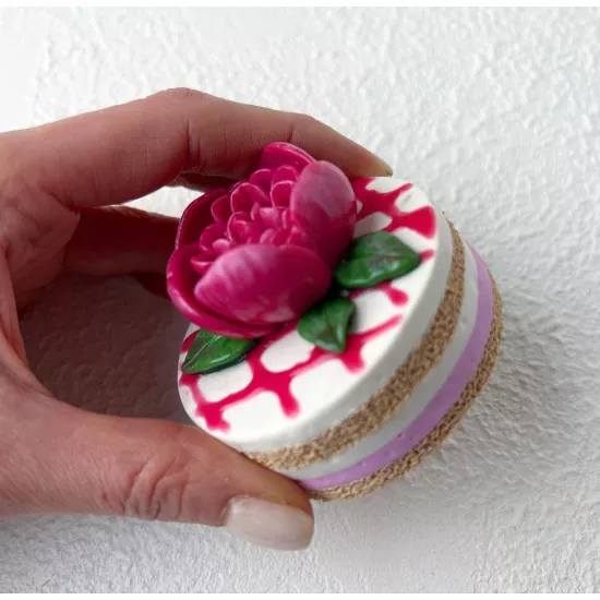 Silicone mold Cake 1 (with a flower)