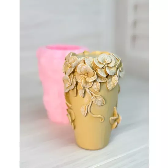 Silicone Mold Candle with Hydrangea Flowers 1