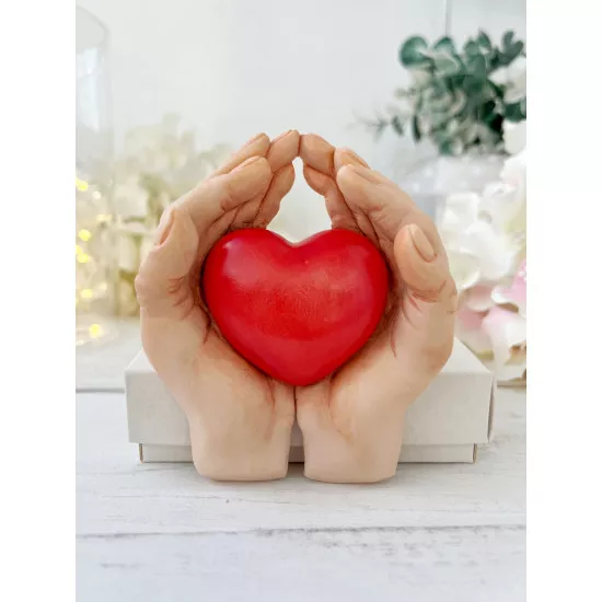 Silicone mold Heart in the palms